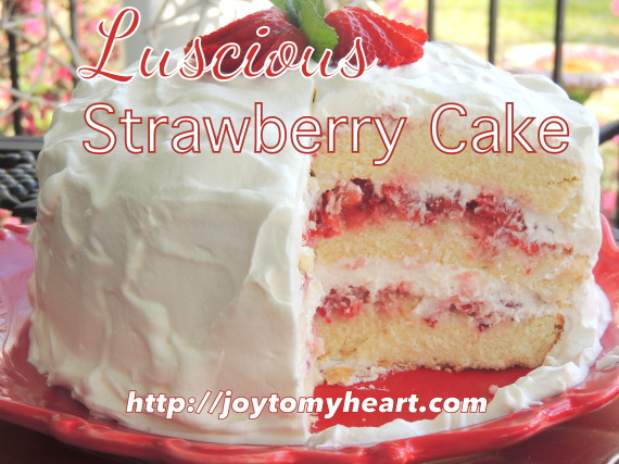 strawberry cake luscious