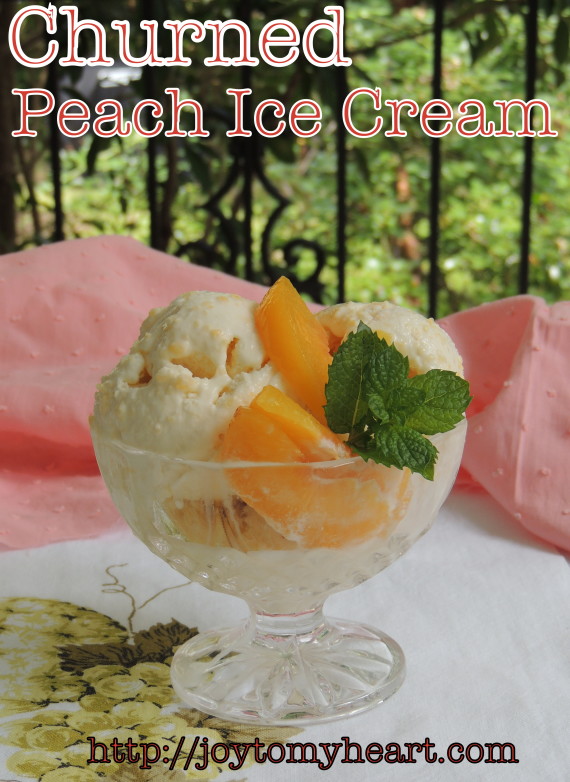 churned peach icecream1